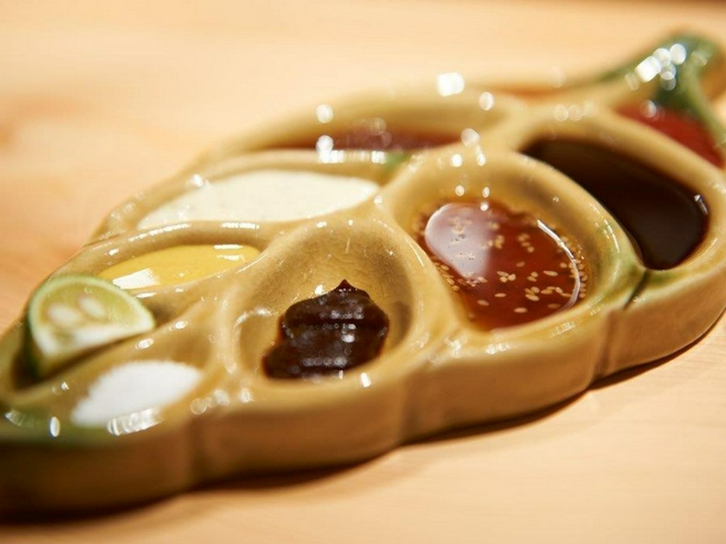 串揚げのおいしさをUPする、10種類のオリジナルソース