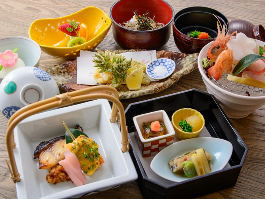 新鮮な素材をふんだんに使った本格的な味に舌鼓