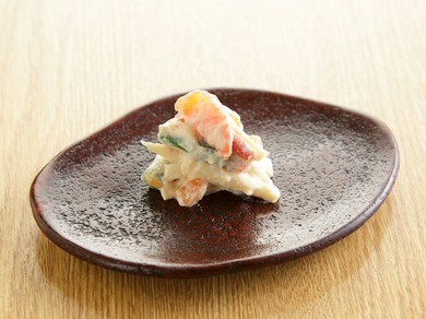 『柿の白和え』など、先付は旬の素材を和え物に