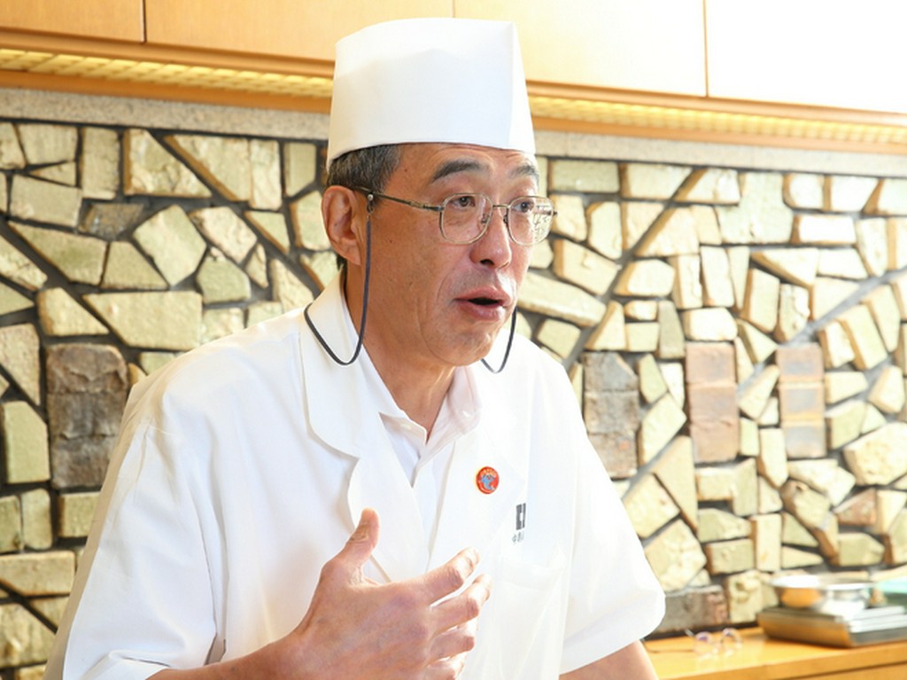 中嶋氏の粋な会話と人柄もご馳走