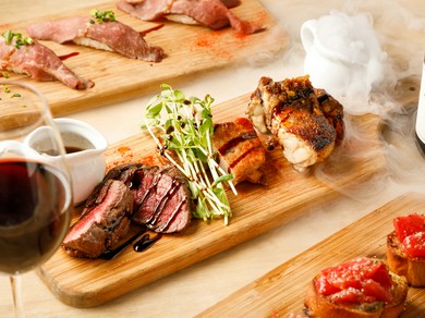 オシャレな店内と料理で充実の女子会、お得なクーポンで大満足