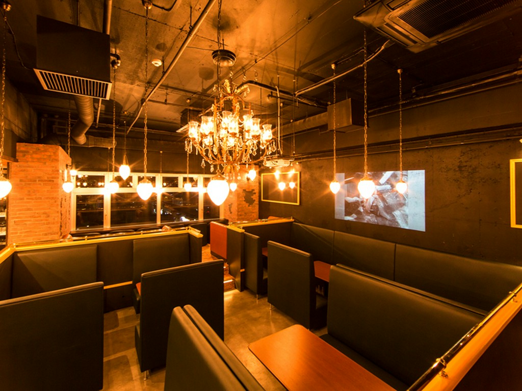 お洒落なイタリアンで合コンで盛り上がること間違いなし。