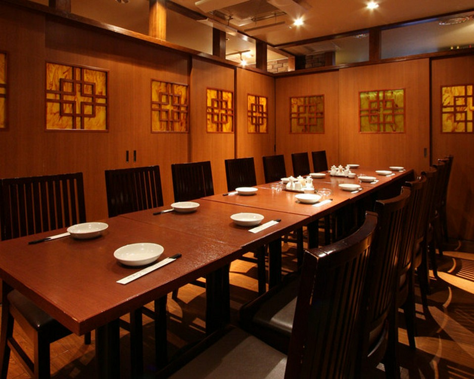 本格香港飲茶点心食べ放題全30種類120分で2580円　ランチも