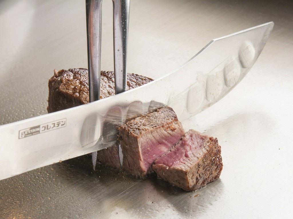 最高級の宮崎牛のおいしさを引き出す、絶妙な焼き加減