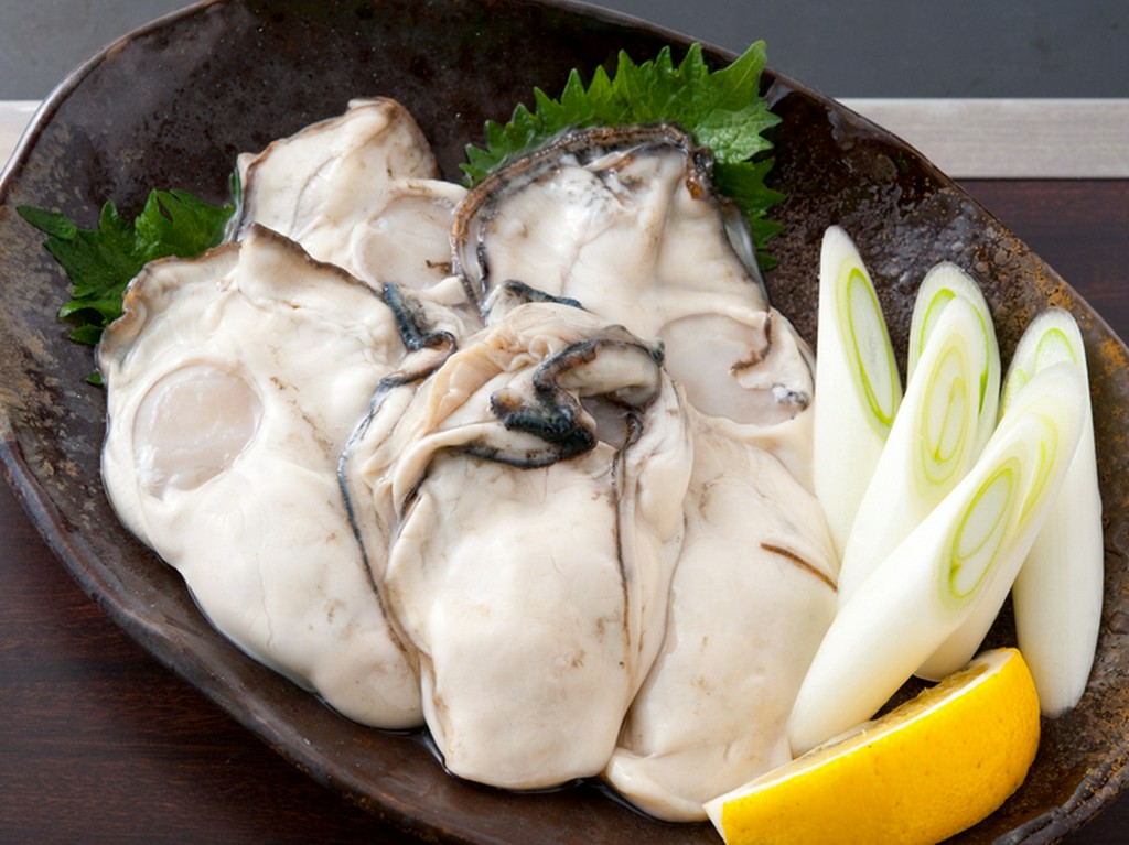 5代目の目利きが光るジャンボサイズ『かきバター』