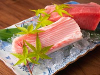 たまにはちょっと贅沢に、本マグロを堪能！　『本マグロの中トロと赤身』