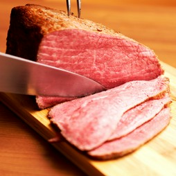 ＜塊肉で肉祭り＞オーストラリア産赤身牛80円／10g　国産黒毛和牛180円／10g　500g～＜予約限定!!＞