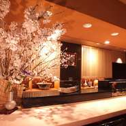 板前との会話をお楽しみ下さい。（8席）