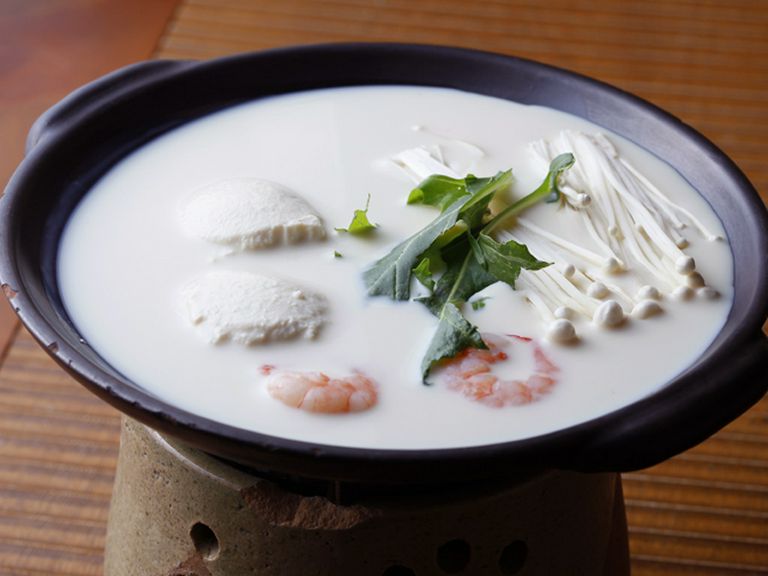 豆腐は手づくり、本物の味！