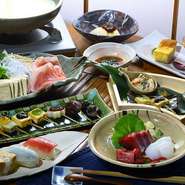 【冬の献立例】
■山芋豆腐
■季節の前菜五種盛り
■鰹タタキ
■ローストビーフサラダ
■飛龍頭
■生麩田楽
■海老と豆腐の湯葉衣揚げ
■四万十ポークの豆乳しゃぶ鍋
■湯葉丼 香物
■季節の甘味

※写真はイメージ