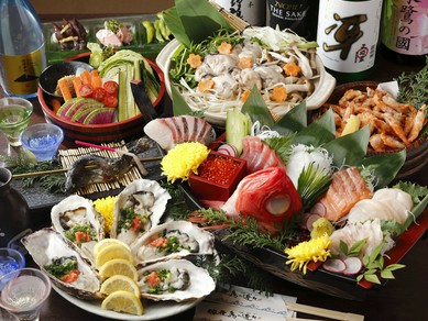 豪華なお料理とおいしいお酒で特別な夜を演出いたします。
