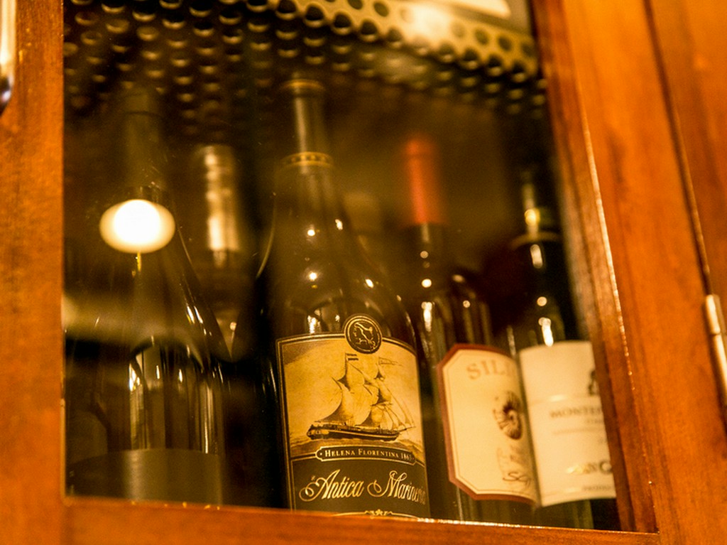 素材を生かした料理に良く合うワインを相談できます