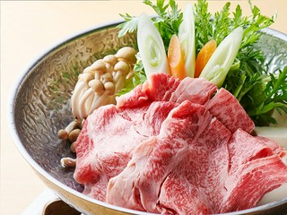 自慢はA5ランクの国産霜降り和牛
