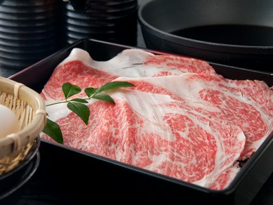 上質なお肉の旨みを堪能できる『神戸牛　サーロイン　100g』