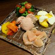 前菜の盛り合わせ