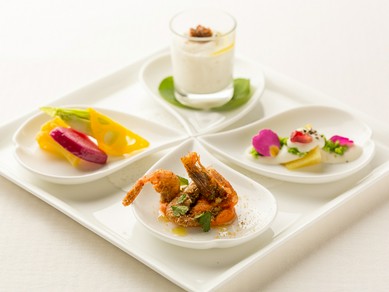 体も心も喜ぶ『四つ葉のクローバーアンティパストミスト』