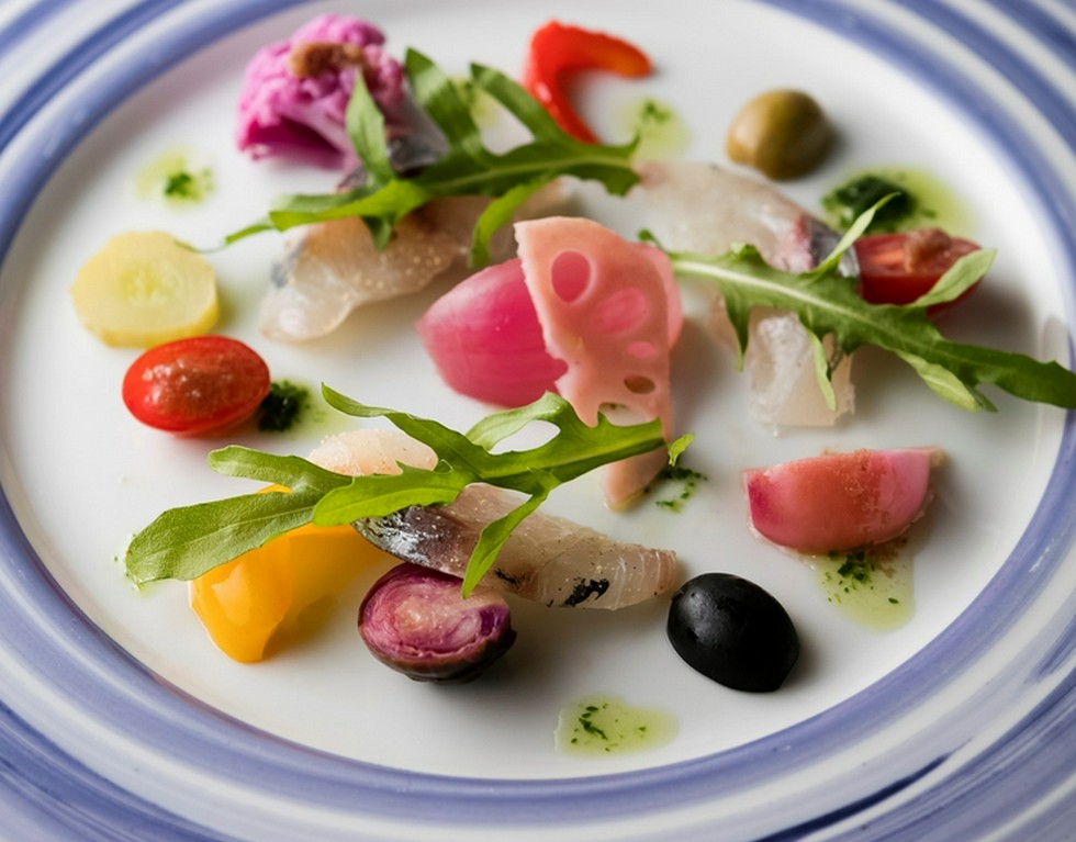 青魚と野菜のマリネ　リンフォルツォ風