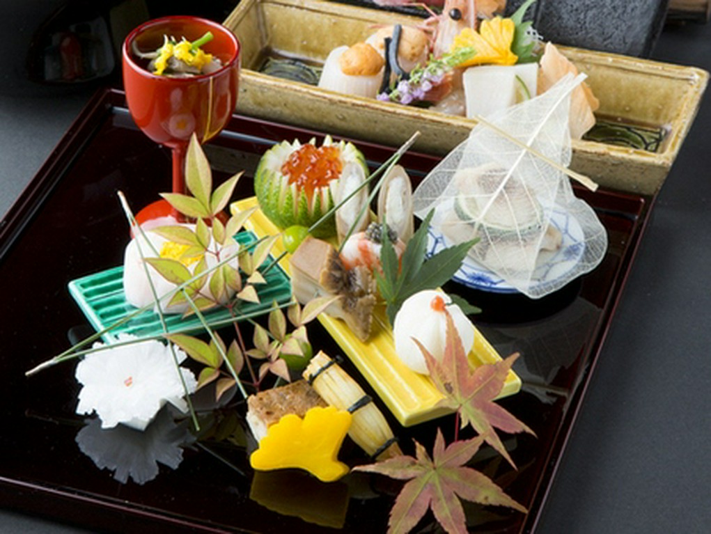 日本の四季の美しさ、旬の味わいを堪能『前菜の盛り合わせ』