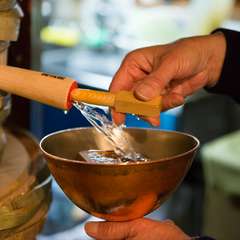 長年変わらぬ41種類の銘酒と菊正宗の樽酒と