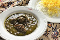 ほうれん草と牛肉のハーブシチュー