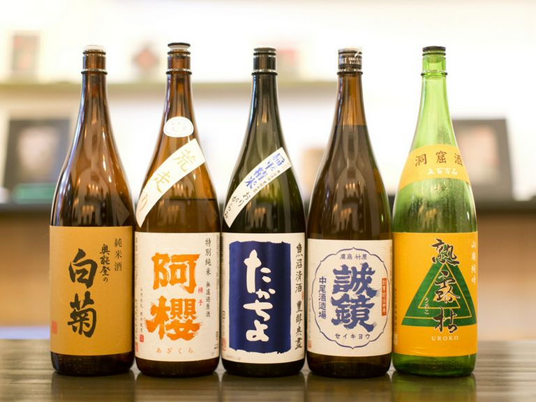 和菓子とのマリアージュを考えた日本酒を、料理人が提案