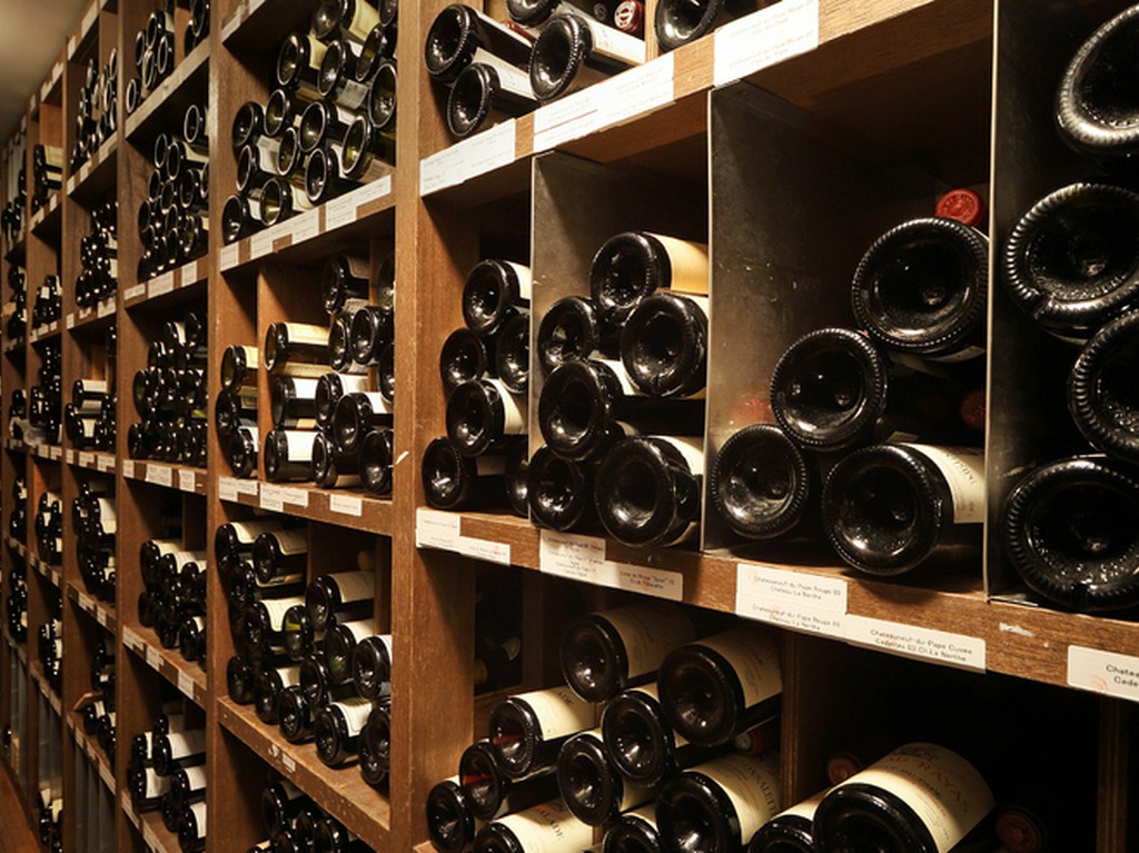 名シャトーのビンテージを揃えたワインコレクション