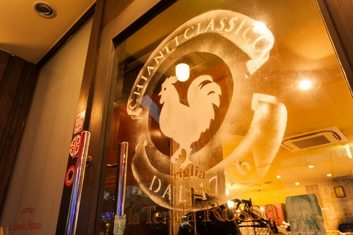 フィレンツェのレストランからもらった店名