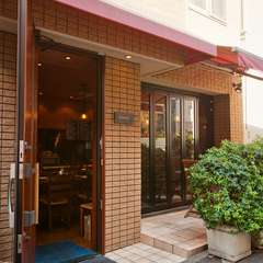 お洒落な佇まいのイタリアンレストラン【FREGOLI】