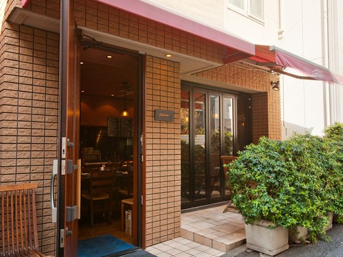 お洒落な佇まいのイタリアンレストラン【FREGOLI】