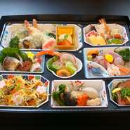 焼き物、八寸、お造り、天麩羅、焚き合わせ、酢物、ローストビーフ、デザート、ちらし寿司
※内容は季節や仕入れの都合により変わります