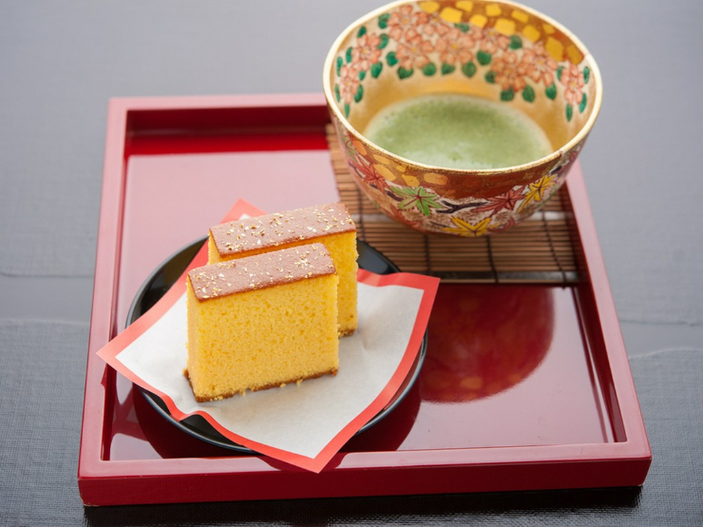 ゆったりと時が流れる空間で楽しむ、甘味とお茶