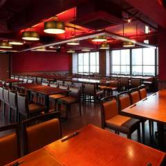 宴会にぴったり。「掘りごたつ席」やパーティールームもご用意