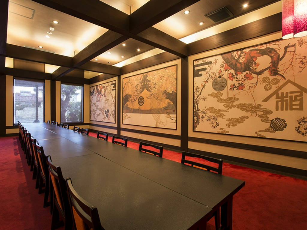 和モダンの洗練された雰囲気は大切なお席にぴったり