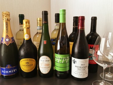 厳選された食材とワインのマリアージュを。