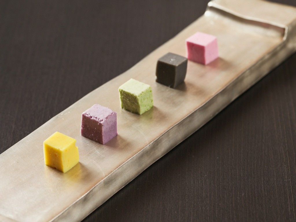 キレイな色は野菜そのものの色『野菜のキューブ』