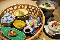 前菜/造り/焼物/合肴/小鍋/飯物/果物
※写真はイメージです