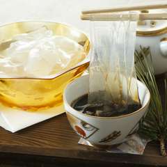 もちもちプルプル『葛きり』は、出来たてならではの食感
