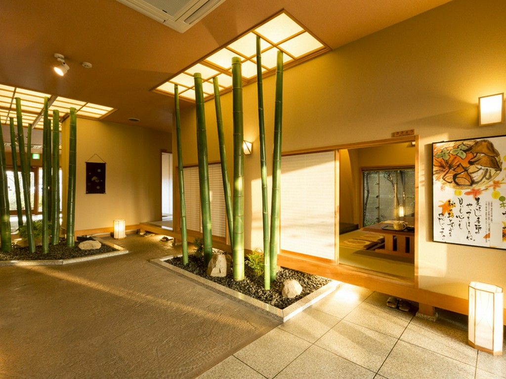 接客が丁寧で、落ち着いた空間　法事や精進料理の予約もOK