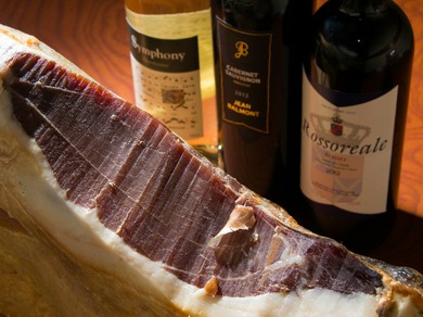 種類豊富!!　ワインメニューが充実している焼鳥屋さん