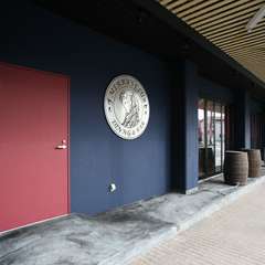 「MERRY＝陽気でゆかいな」みんなが笑顔になれるダイニングバー