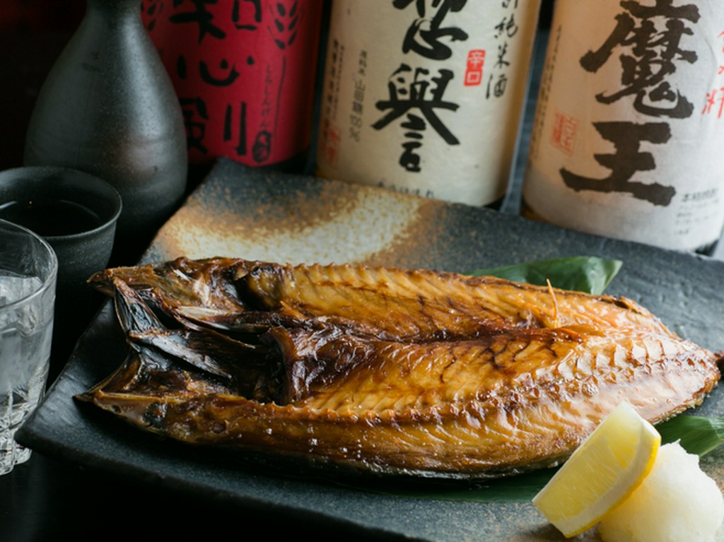 厳選されたお酒とこだわりの食材を活かした料理