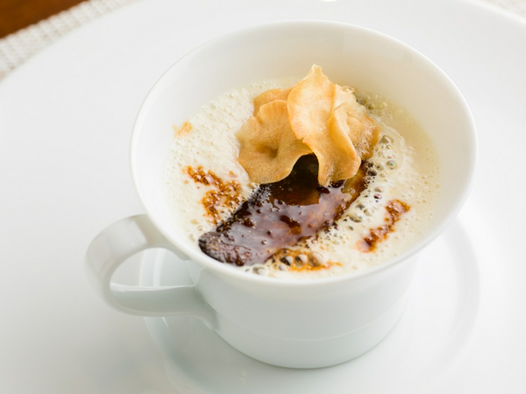 『菊芋のクリームスープ』名取の自家菜園で育てた菊芋を使用