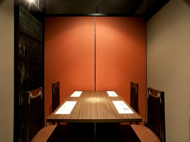 福岡で接待先に喜ばれる店をお探しなら和食、日本料理“ゆるり”