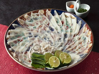 天然とらふぐ　三日前までに必ずご予約を。