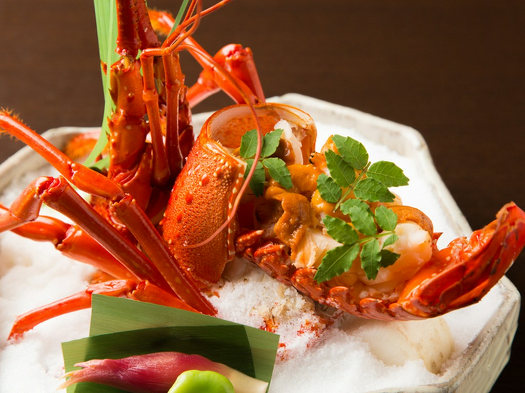 季節ごとの世界観を表現するのが懐石料理の真髄です