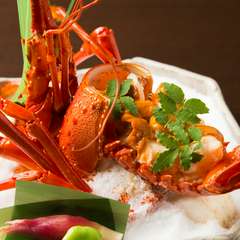 季節ごとの世界観を表現するのが懐石料理の真髄です