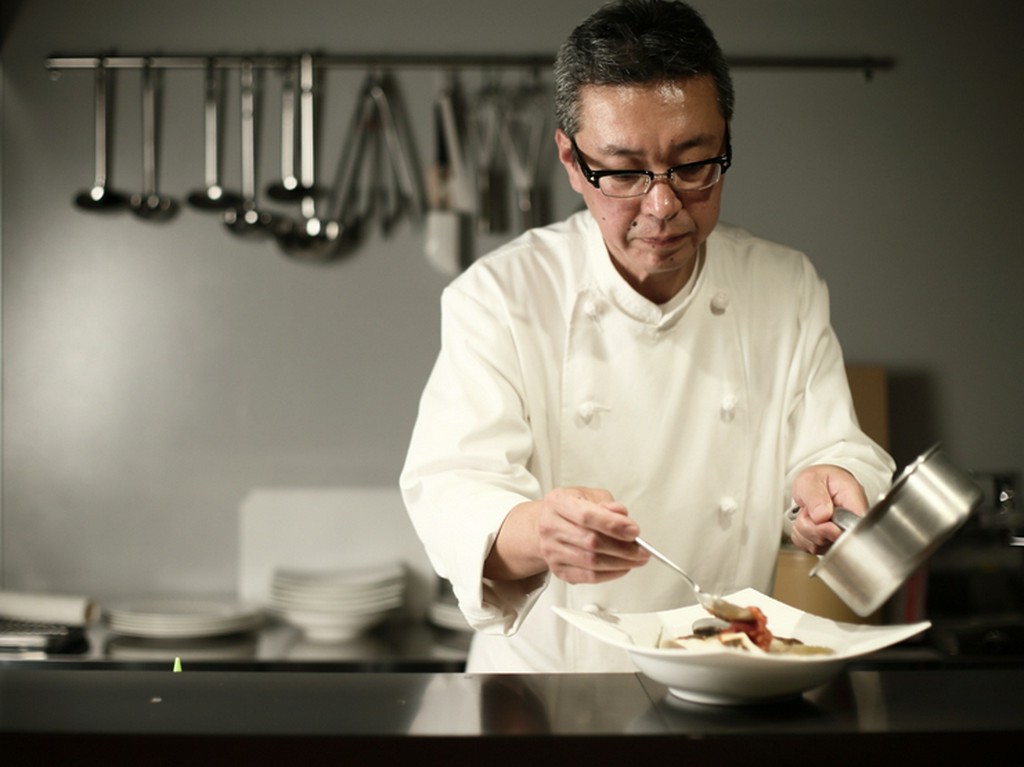 ゆっくり楽しんで料理を召し上がっていただくこと