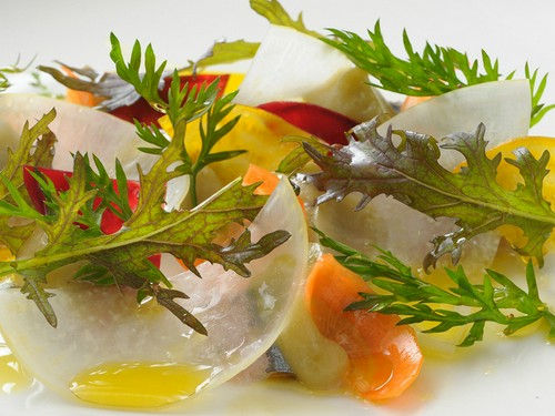 食材は国産を主に使用しています