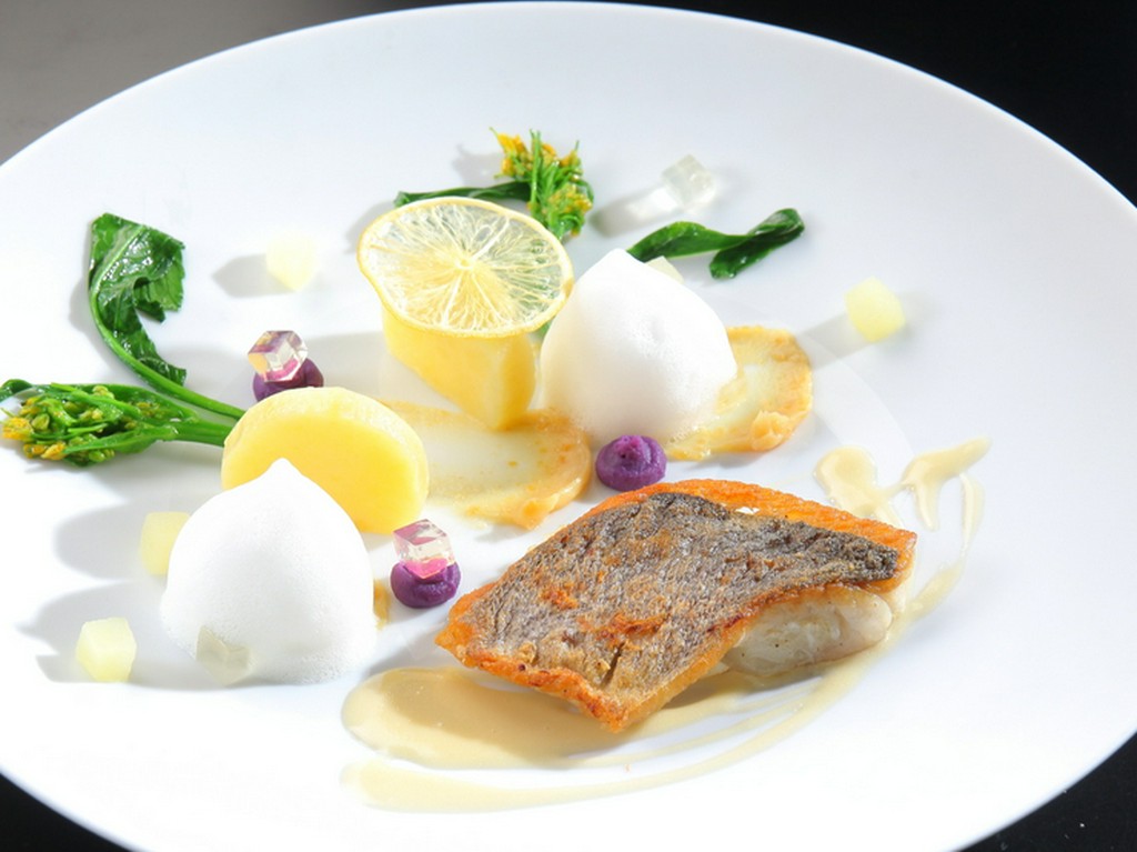 地産地消にこだわった、フランス料理をいただけます