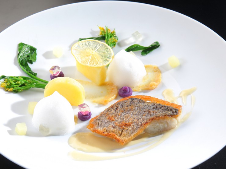 ベルナール　ロワゾー　フランス料理 Menu：Loiseau DE France - ロワゾー・ドゥ・フランス 東京・飯⽥橋